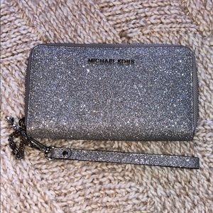 Michael Kors Glitter Wallet